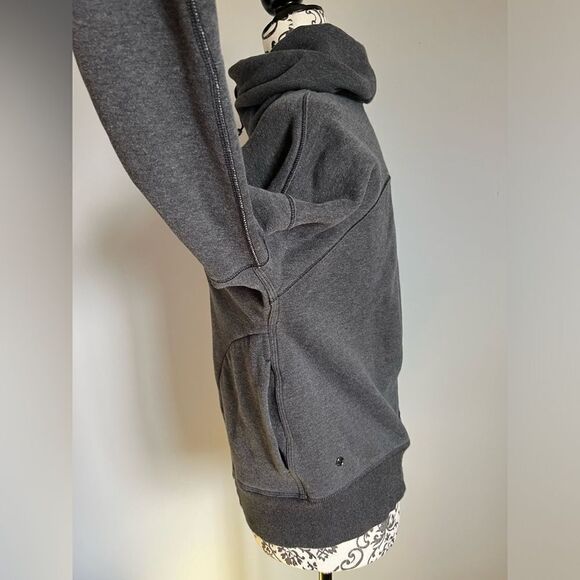 Lululemon Cuddle Up sweater​ - Picture 5 of 6